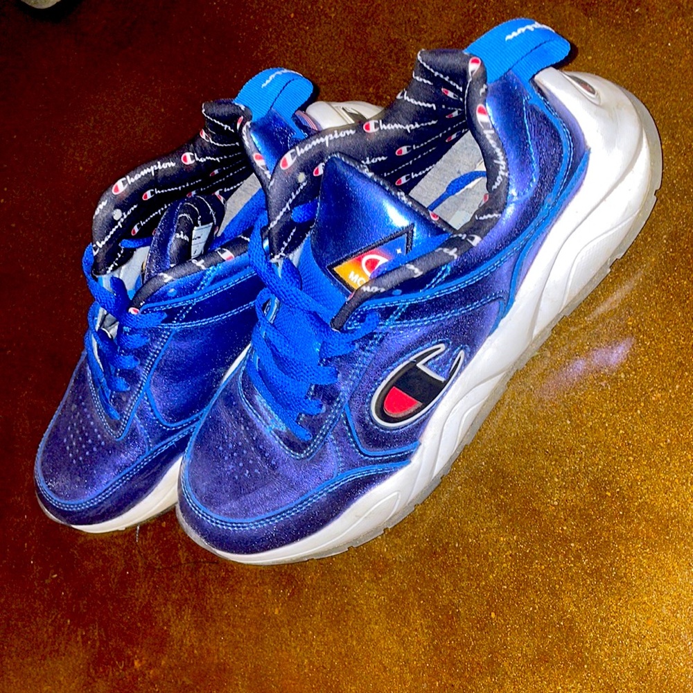 champion shoes size 6.5 Youth